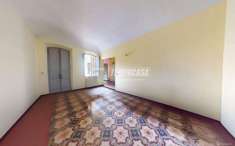 Foto Appartamento in vendita a Piacenza