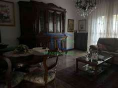 Foto Appartamento in vendita a Piacenza