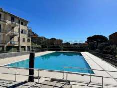 Foto Appartamento in vendita a Pietra Ligure