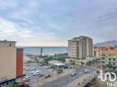 Foto Appartamento in vendita a Pietra Ligure