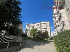 Foto Appartamento in vendita a Pieve Emanuele - 100mq