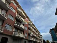 Foto Appartamento in vendita a Pinerolo - 2 locali 60mq