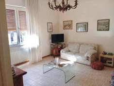Foto Appartamento in vendita a Pistoia - 5 locali 130mq