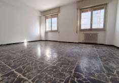 Foto Appartamento in vendita a Pistoia - 6 locali 180mq