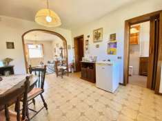 Foto Appartamento in vendita a Pistoia