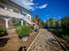 Foto Appartamento in vendita a Pistoia