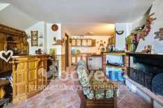 Foto Appartamento in vendita a Podenzana
