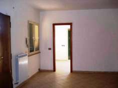 Foto Appartamento in vendita a Pomezia - 3 locali 70mq