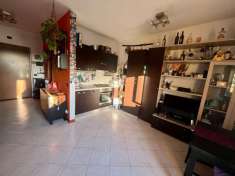 Foto Appartamento in vendita a Pomezia