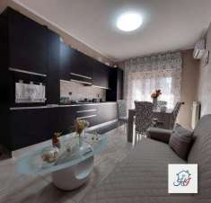 Foto Appartamento in vendita a Pomezia