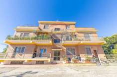 Foto Appartamento in vendita a Pomezia