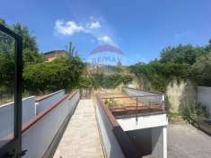 Foto Appartamento in vendita a Ponte Nizza