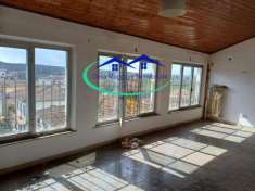 Foto Appartamento in vendita a Pontedera
