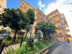 Foto Appartamento in vendita a Portici - 3 locali 115mq
