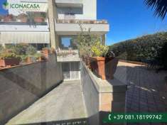 Foto Appartamento in vendita a Pozzuoli