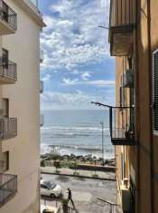 Foto Appartamento in vendita a Pozzuoli