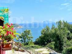 Foto Appartamento in vendita a Pozzuoli