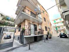 Foto Appartamento in vendita a Pozzuoli