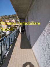 Foto Appartamento in Vendita a Pozzuoli Via Pisciarelli
