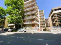 Foto Appartamento in vendita a Prato - 6 locali 130mq