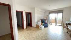 Foto Appartamento in vendita a Priolo Gargallo - 4 locali 120mq