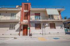Foto Appartamento in vendita a Priolo Gargallo - 7 locali 130mq