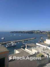 Foto Appartamento in vendita a Procida