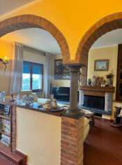 Foto Appartamento in vendita a Querceta - Seravezza 120 mq  Rif: 1251525