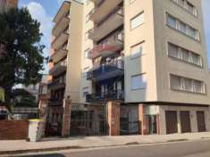 Foto Appartamento in vendita a Ragusa - 5 locali 138mq