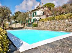 Foto Appartamento in vendita a Rapallo