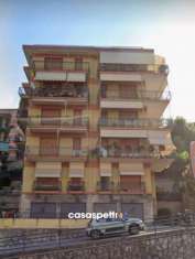 Foto Appartamento in vendita a Rapallo