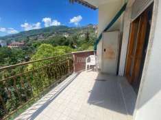 Foto Appartamento in vendita a Rapallo