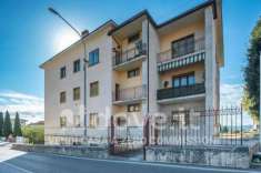 Foto Appartamento in vendita a Rapolano Terme - 5 locali 100mq