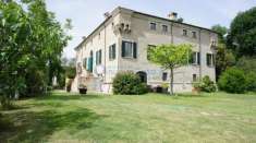 Foto Appartamento in vendita a Ravenna