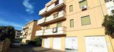 Foto Appartamento in vendita a Reggio Calabria - 5 locali 145mq