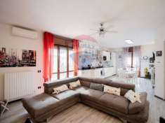 Foto Appartamento in vendita a Reggio Emilia - 3 locali 130mq