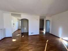 Foto Appartamento in vendita a Reggio Emilia - 4 locali 115mq