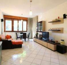 Foto Appartamento in vendita a Reggio Emilia