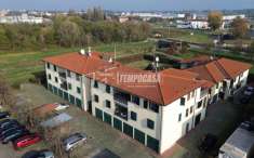 Foto Appartamento in vendita a Reggio Emilia