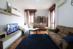 Foto Appartamento in vendita a Reggio Emilia