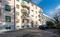 Foto Appartamento in vendita a Reggio Emilia