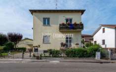 Foto Appartamento in vendita a Reggio Emilia