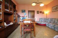 Foto Appartamento in vendita a Reggio Emilia