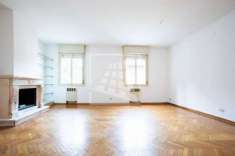 Foto Appartamento in vendita a Reggio nell'Emilia, Porta Castello