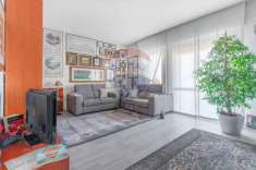 Foto Appartamento in vendita a Rho