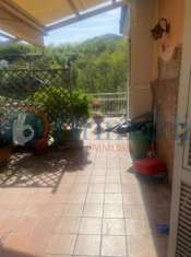 Foto Appartamento in vendita a Ricco' Del Golfo Di Spezia
