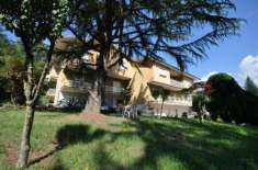 Foto Appartamento in vendita a Rieti - 3 locali 80mq