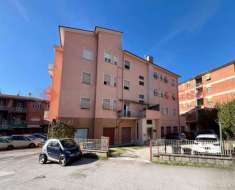 Foto Appartamento in vendita a Rieti