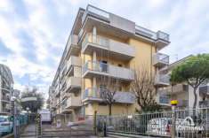 Foto Appartamento in vendita a Rimini
