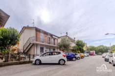 Foto Appartamento in vendita a Rimini